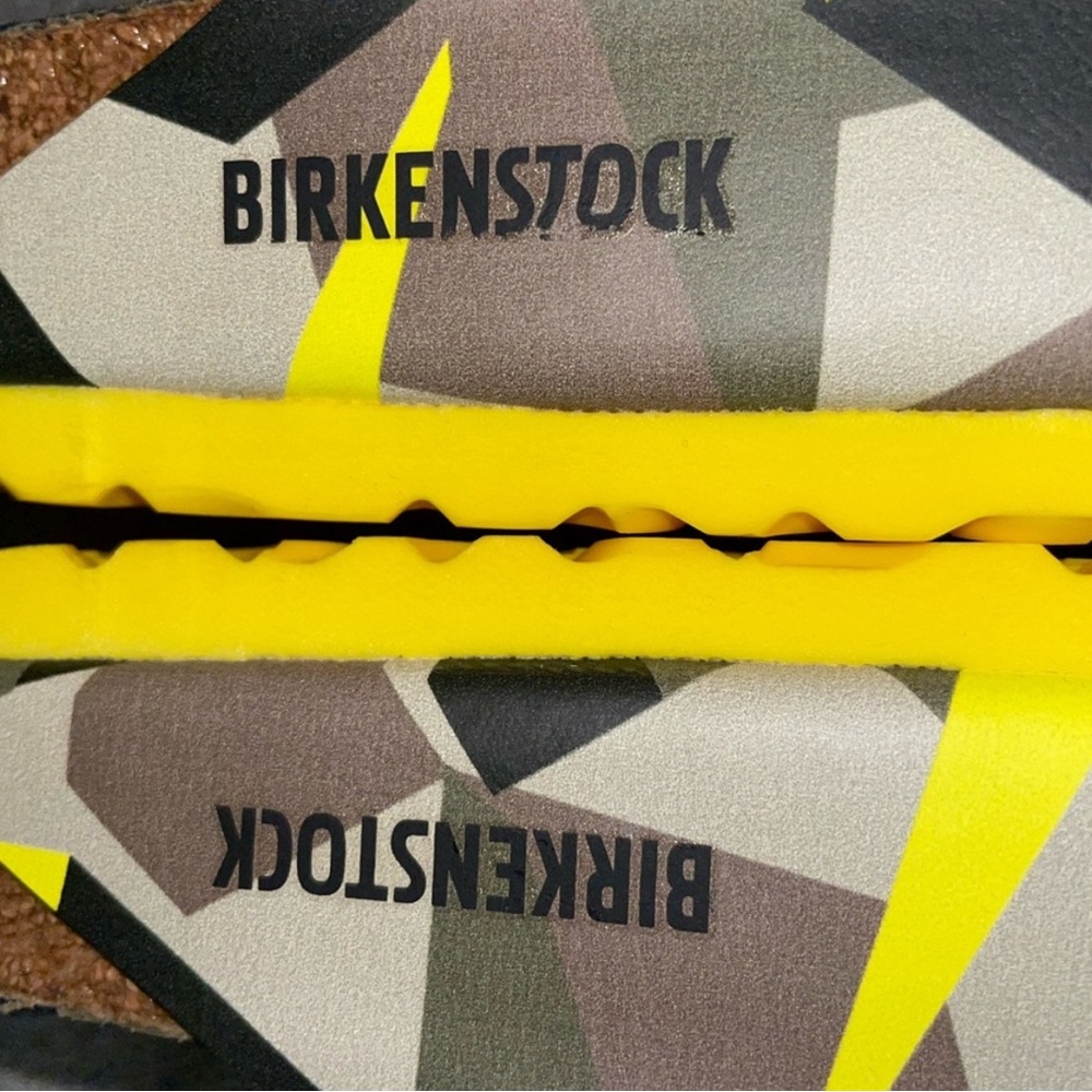 Men’s Birkenstock Yellow Multi Grapgic RARE Sandals Size 13 - Picture 8 of 16